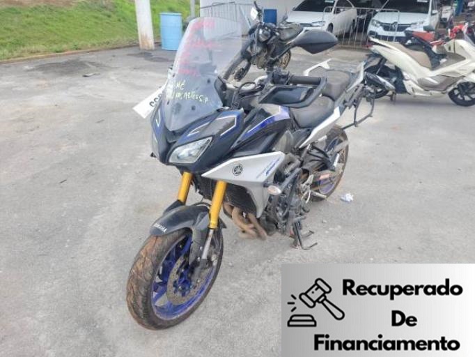 MT-09 TRACER 850 ABS